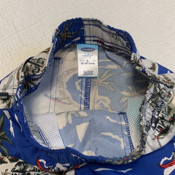 12-18m (4/$20) Tropical Islands Print Swim Trunks by Old Navy - Picture 7 of 16